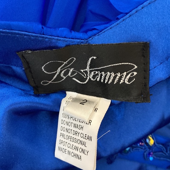 Prom dress - la femme - Picture 8 of 9